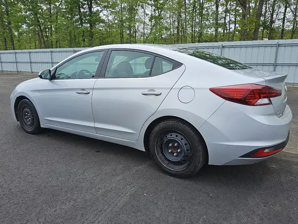 KMHD74LF7KU762866 2019 HYUNDAI ELANTRA - Image 2