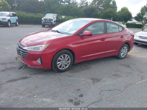 KMHD74LF7KU780557 2019 HYUNDAI ELANTRA - Image 2