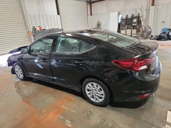 KMHD74LF7KU781207 2019 HYUNDAI ELANTRA - Image 2