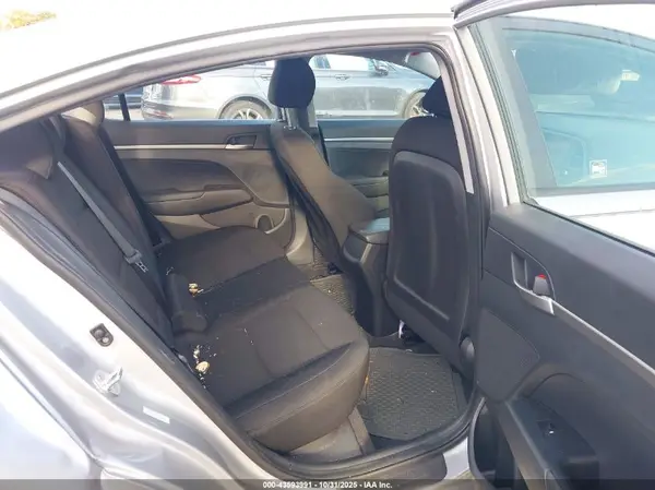 KMHD74LF7LU063951 2020 HYUNDAI ELANTRA - Image 8