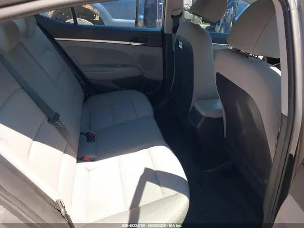 KMHD74LF7LU939787 2020 HYUNDAI ELANTRA - Image 8