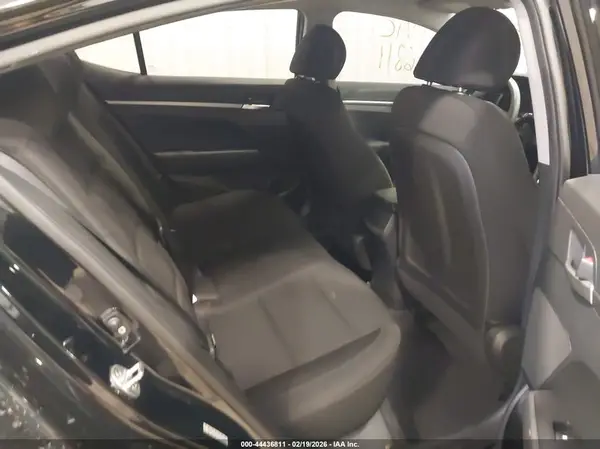 KMHD74LF7LU944116 2020 HYUNDAI ELANTRA - Image 8
