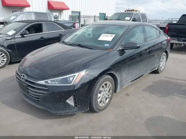 KMHD74LF7LU997057 2020 HYUNDAI ELANTRA - Image 2