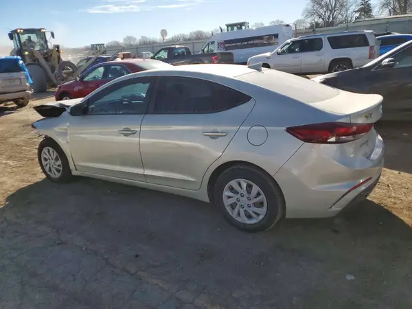 KMHD74LF8HU074643 2017 HYUNDAI ELANTRA - Image 2