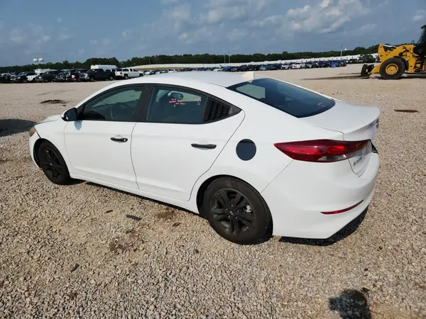 KMHD74LF8HU078501 2017 HYUNDAI ELANTRA - Image 2