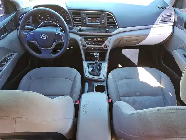 KMHD74LF8HU091958 2017 HYUNDAI ELANTRA - Image 8
