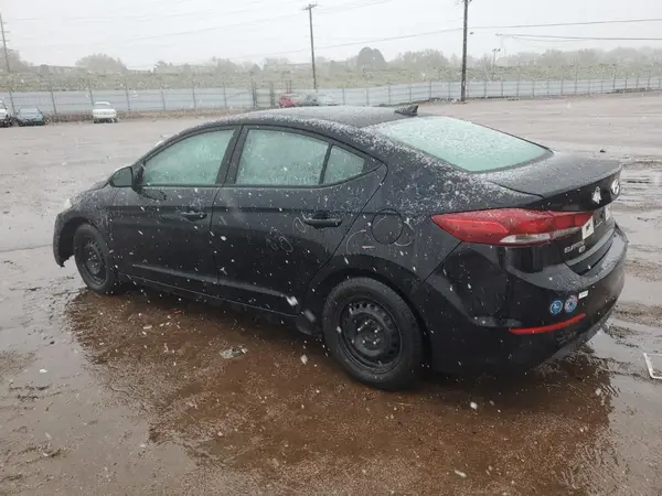 KMHD74LF8HU095900 2017 HYUNDAI ELANTRA - Image 2