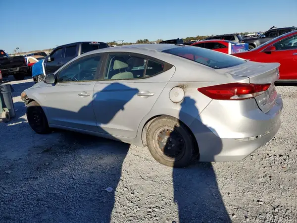 KMHD74LF8HU109438 2017 HYUNDAI ELANTRA - Image 2
