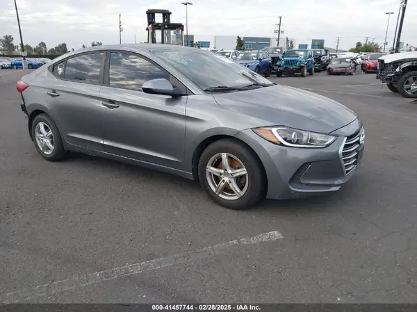 KMHD74LF8HU117670 2017 HYUNDAI ELANTRA - Image 1