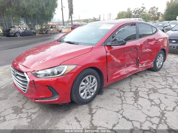 KMHD74LF8HU121511 2017 HYUNDAI ELANTRA - Image 2