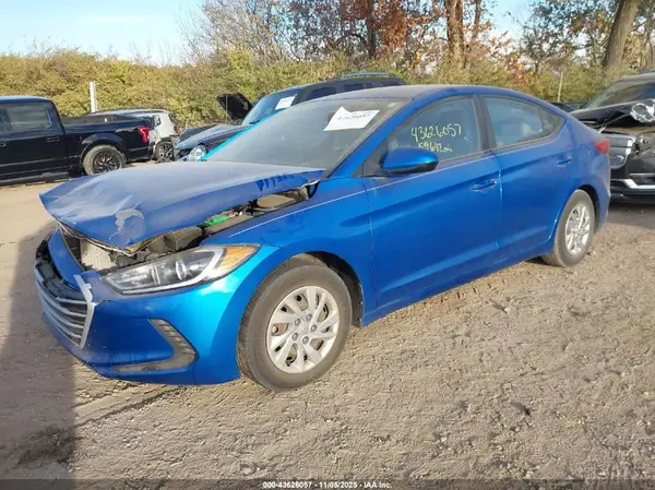 KMHD74LF8HU226162 2017 HYUNDAI ELANTRA - Image 2