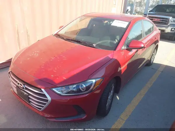 KMHD74LF8HU304200 2017 HYUNDAI ELANTRA - Image 2