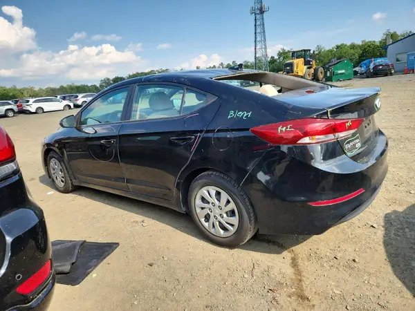KMHD74LF8HU316864 2017 HYUNDAI ELANTRA - Image 2