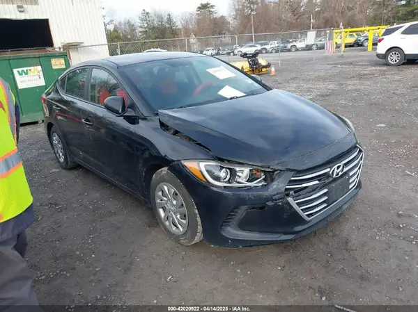 KMHD74LF8HU329792 2017 HYUNDAI ELANTRA - Image 1