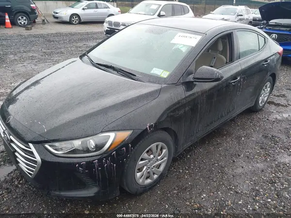 KMHD74LF8HU354952 2017 HYUNDAI ELANTRA - Image 2