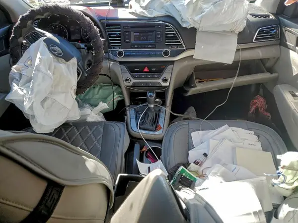 KMHD74LF8HU363294 2017 HYUNDAI ELANTRA - Image 8