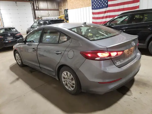 KMHD74LF8HU382489 2017 HYUNDAI ELANTRA - Image 2