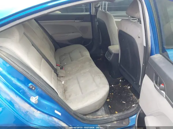 KMHD74LF8HU383870 2017 HYUNDAI ELANTRA - Image 8