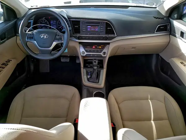 KMHD74LF8HU393816 2017 HYUNDAI ELANTRA - Image 8