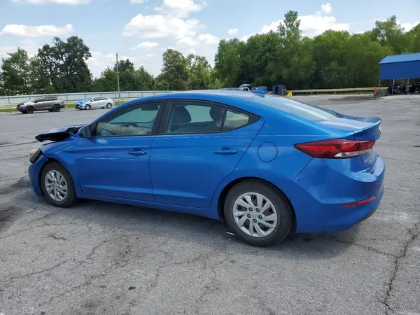 KMHD74LF8HU395310 2017 HYUNDAI ELANTRA - Image 2