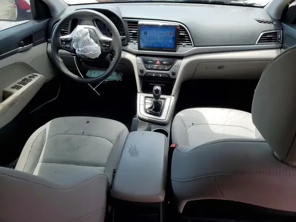 KMHD74LF8HU396330 2017 HYUNDAI ELANTRA - Image 8