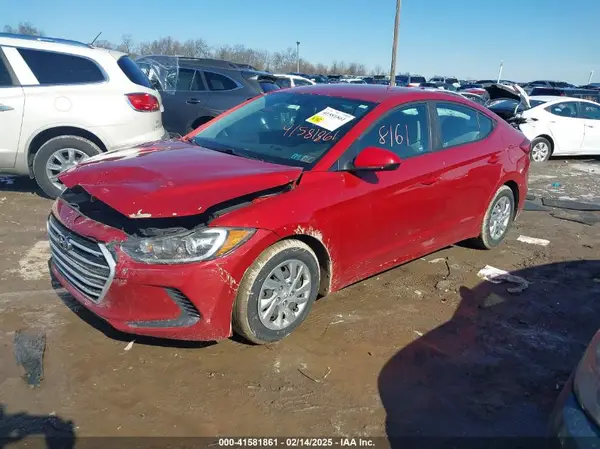 KMHD74LF8HU422313 2017 HYUNDAI ELANTRA - Image 2