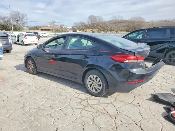 KMHD74LF8JU449498 2018 HYUNDAI ELANTRA - Image 2
