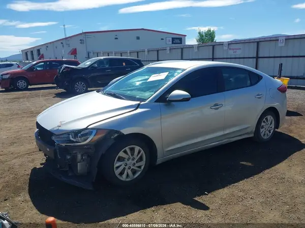 KMHD74LF8JU468780 2018 HYUNDAI ELANTRA - Image 2