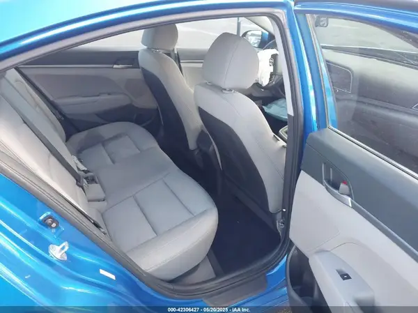 KMHD74LF8JU478094 2018 HYUNDAI ELANTRA - Image 8