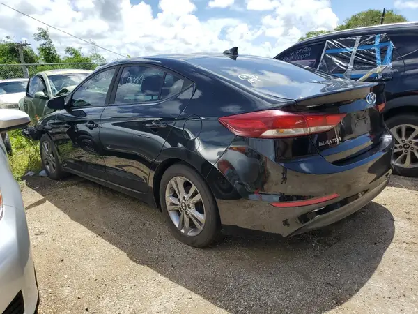 KMHD74LF8JU550685 2018 HYUNDAI ELANTRA - Image 2