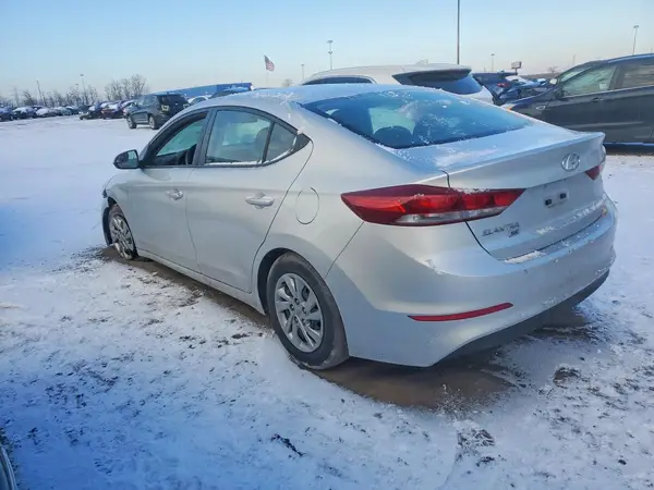 KMHD74LF8JU567051 2018 HYUNDAI ELANTRA - Image 2