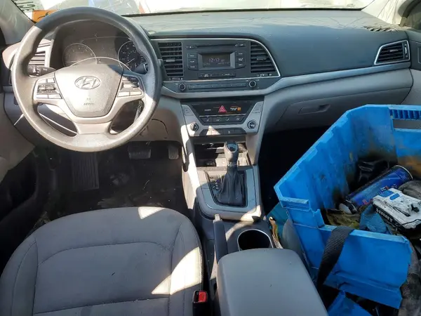 KMHD74LF8JU572122 2018 HYUNDAI ELANTRA - Image 8