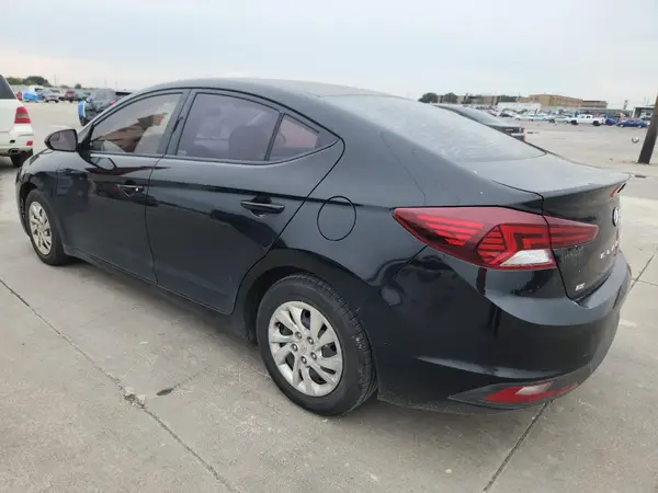 KMHD74LF8KU759300 2019 HYUNDAI ELANTRA - Image 2