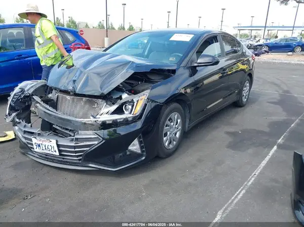 KMHD74LF8KU761788 2019 HYUNDAI ELANTRA - Image 2