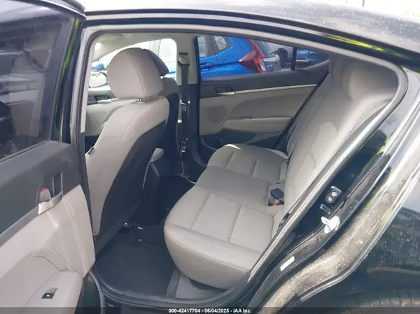 KMHD74LF8KU761788 2019 HYUNDAI ELANTRA - Image 8