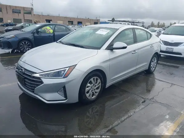 KMHD74LF8KU816918 2019 HYUNDAI ELANTRA - Image 2