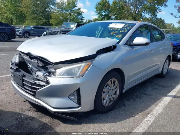 KMHD74LF8KU833184 2019 HYUNDAI ELANTRA - Image 2