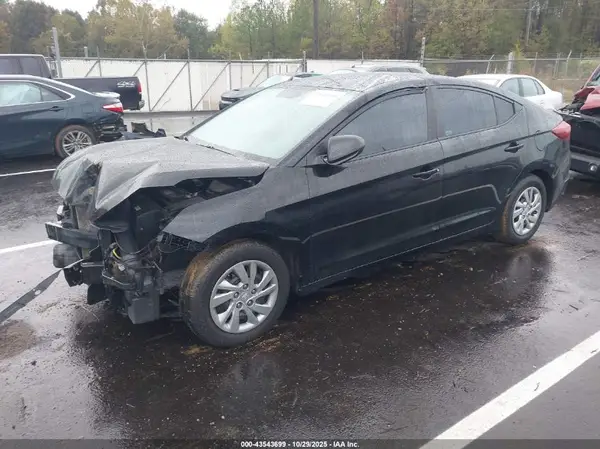 KMHD74LF8KU861390 2019 HYUNDAI ELANTRA - Image 2