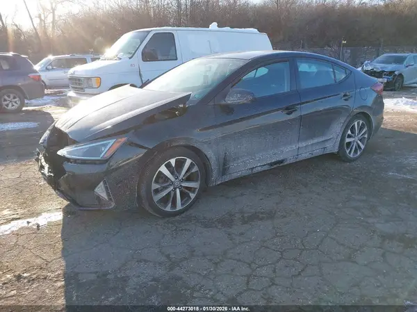 KMHD74LF8KU874561 2019 HYUNDAI ELANTRA - Image 2