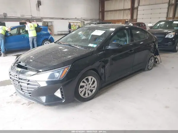 KMHD74LF8KU878755 2019 HYUNDAI ELANTRA - Image 2