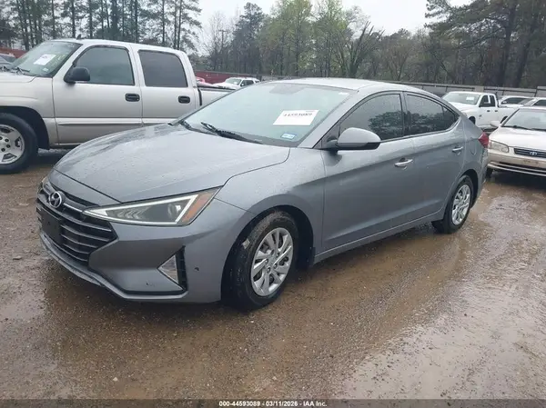 KMHD74LF8KU881672 2019 HYUNDAI ELANTRA - Image 2