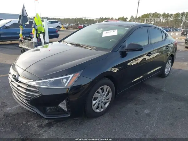 KMHD74LF8LU915644 2020 HYUNDAI ELANTRA - Image 2