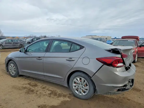 KMHD74LF8LU942813 2020 HYUNDAI ELANTRA - Image 2