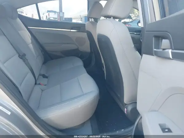 KMHD74LF8LU948224 2020 HYUNDAI ELANTRA - Image 8