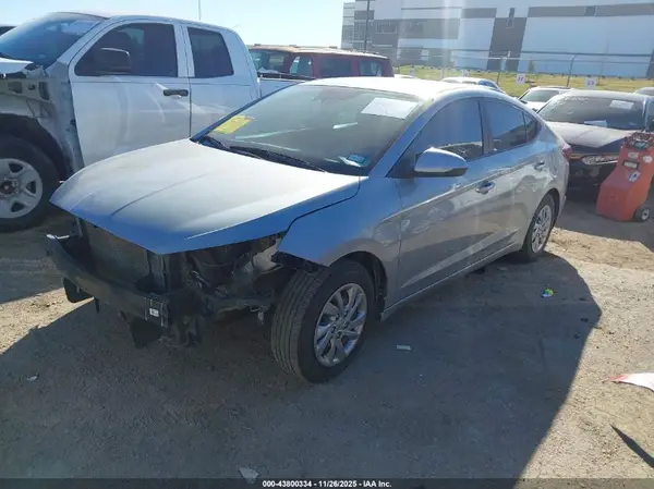 KMHD74LF8LU968778 2020 HYUNDAI ELANTRA - Image 2