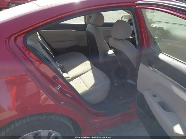 KMHD74LF8LU995298 2020 HYUNDAI ELANTRA - Image 8