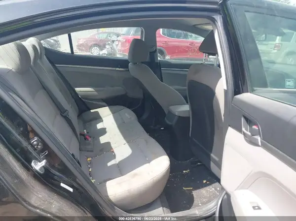 KMHD74LF8LU997889 2020 HYUNDAI ELANTRA - Image 8