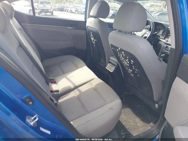 KMHD74LF9HU074926 2017 HYUNDAI ELANTRA - Image 8