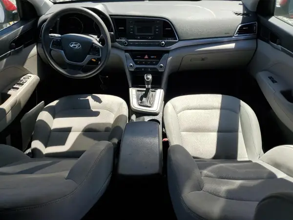 KMHD74LF9HU083352 2017 HYUNDAI ELANTRA - Image 8