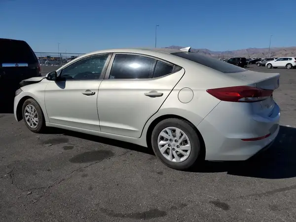 KMHD74LF9HU083917 2017 HYUNDAI ELANTRA - Image 2